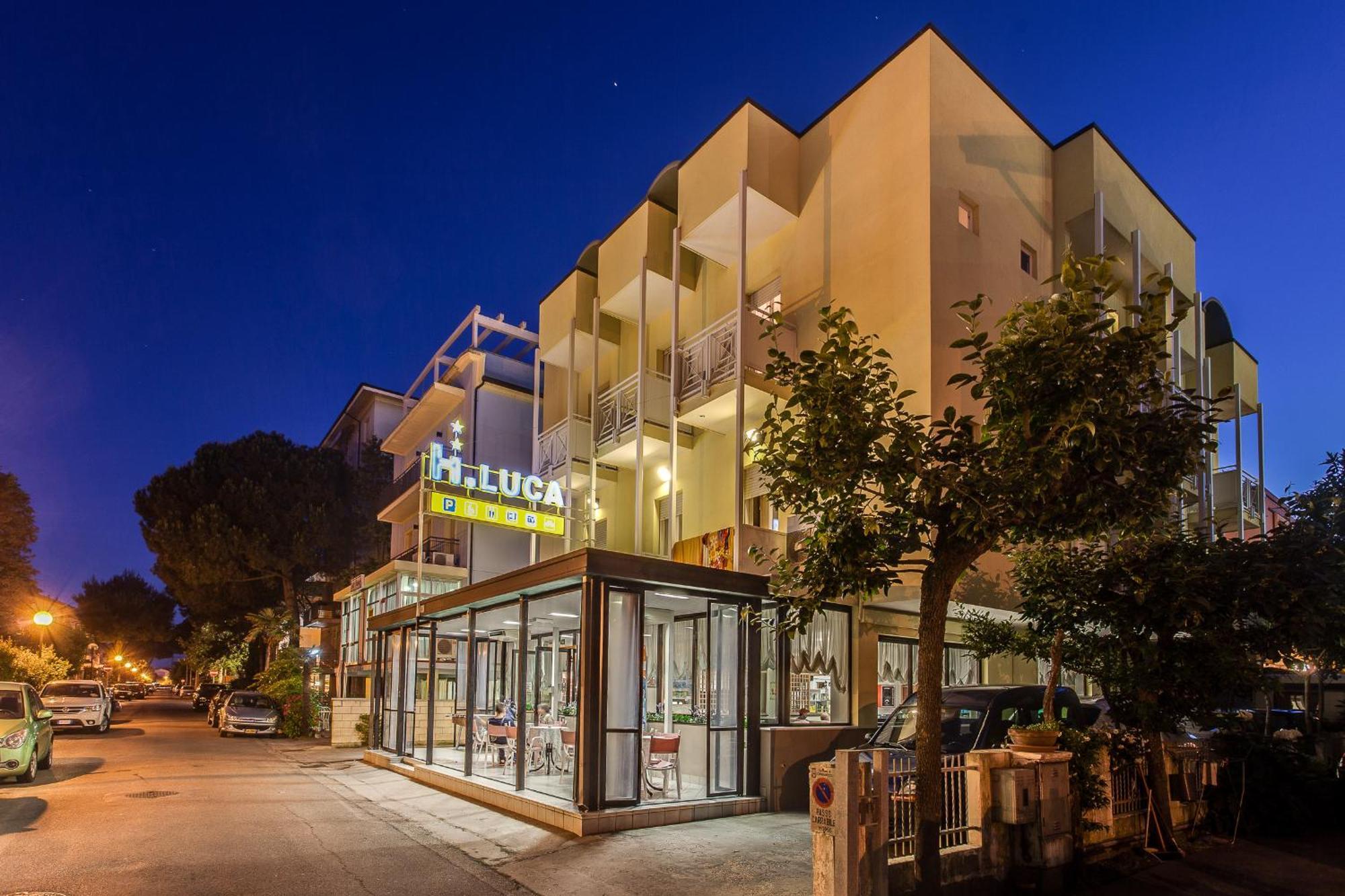 Hotel Luca วัลแวร์เด ภายนอก รูปภาพ